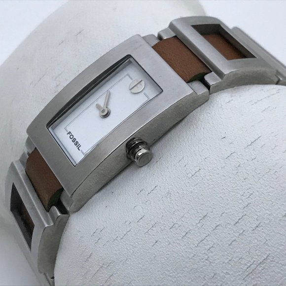 Fossil Women Watch Silver Tone Metal Brown Leather - Picture 3 of 11